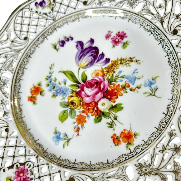 Schumann Dresden Bouquet Pierced Wall Plate 8" Germany Vintage Fine Porcelain - Picture 3 of 7